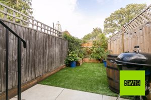 Photo 21- click for photo gallery